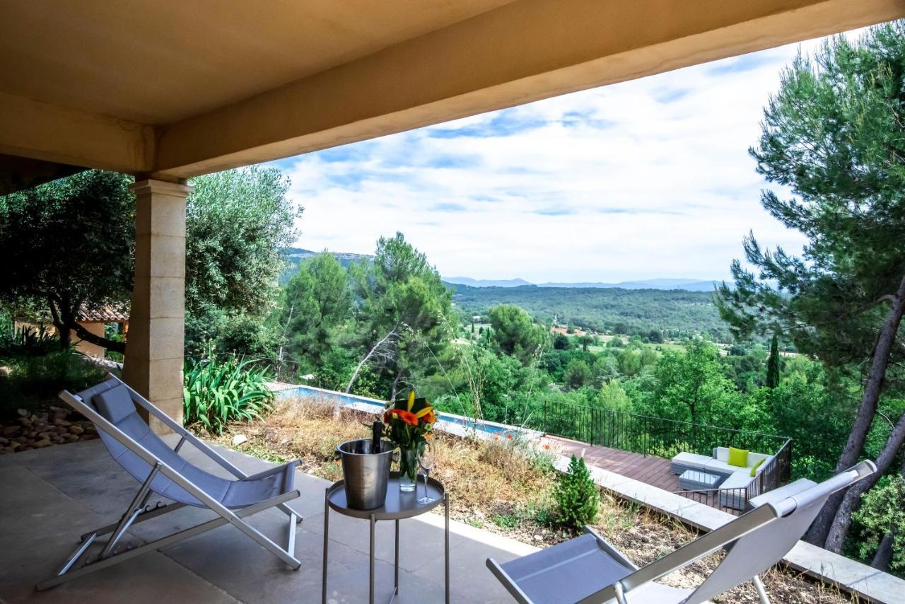 Villa Lumineuse Avec Piscine Clim 1Ere Etage Vue Panoramique Sur Les Montagnes Sur Le Site De La Sainte-Victoire Le Tholonet Exteriör bild